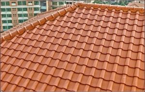 Clay tile roofing options for a building contractor in Kerala